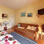 Apartment Villa Vala